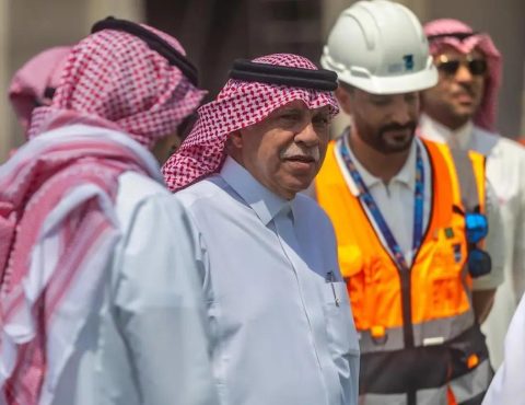 القصبي يزور ملعب وسط جدة ويطّلع على سير الأعمال الإنشائية