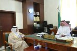 محافظ وادي الدواسر يبحث مع مسؤولي  المياه مشاريع المياه والصرف الصحي بالمحافظة