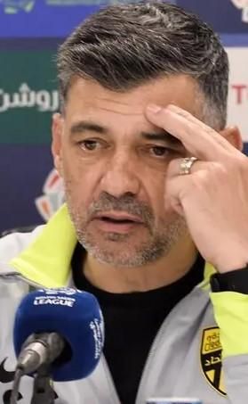 المؤتمر الصحفي لمدربي الاتفاق والاتحاد عقب المواجهة