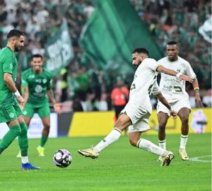 الأهلي يتغلّب على ضيفه الحزم في الجولة (21) من الدوري السعودي للمحترفين