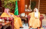 وزير الشؤون الإسلامية يستقبل سفير خادم الحرمين الشريفين لدى باكستان