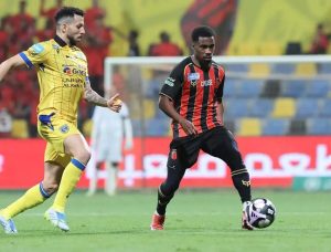 التعادل الإيجابي يحسم مواجهة التعاون والرياض في الدوري السعودي للمحترفين
