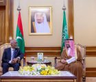 سمو ولي العهد يلتقي رئيس جمهورية المالديف ويستعرضان أوجه العلاقات وآفاق التعاون