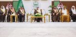 أمير القصيم يزور محافظة عنيزة ويؤكّد أهمية الاستثمار في تعزيز التنمية