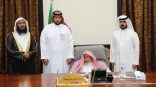 مفتي عام المملكة يستقبل رئيس مجلس إدارة جمعية (نعمر المساجد) بمنطقة الباحة
