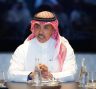 وزير الإعلام يلتقي الوفد الإعلامي المرافق لزيارة سمو ولي العهد للجمهورية الفرنسية