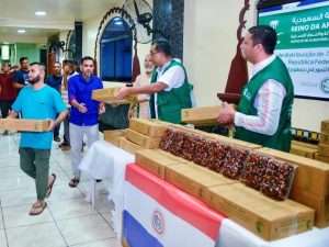 مركز الملك سلمان للإغاثة يوزّع 200 طن من التمر في البرازيل