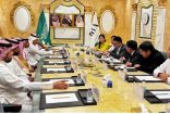 رئيس هيئة الإذاعة والتلفزيون يستقبل وفد محطة “خبي” الإعلامية الصينية