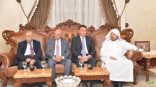 رئيس مجلس النواب الأردني يقيم مأدبة عشاء على شرف رئيس مجلس الشورى