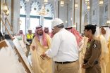 الأمير سعود بن مشعل يتفقد مركز استقبال الحجاج بالنوارية ويزور الحرم
