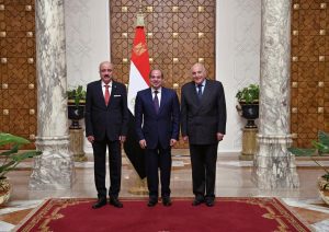 الرئيس عبد الفتاح السيسى يستقبل وزير الدولة بالجمهورية الجزائرية