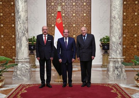 الرئيس عبد الفتاح السيسى يستقبل وزير الدولة بالجمهورية الجزائرية