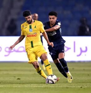 الخليج يتغلب على الفيحاء بهدفين دون مقابل في دوري روشن