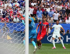 فرنسا تتصدر المجموعة التاسعة بعد فوزها على النرويج برباعية في كأس العالم 2026