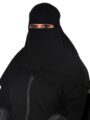 «في حضن الوطن ما صرنا أيتام»