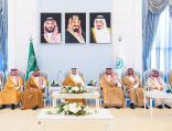 محافظ الأحساء يلتقي بمجلس إدارات الأندية الرياضية بحضور نائب وزير الرياضة