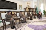 نائب أمير منطقة مكة المكرمة يستقبل مدير عام الدفاع المدني