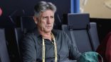 مدرب فلومينينسي: الهلال خصم صعب وتأهل بجدارة.. ونعمل على الحد من سرعاته
