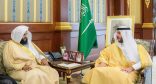 نائب أمير المدينة المنورة يستقبل مدير فرع هيئة الأمر بالمعروف بالمنطقة