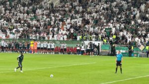 السعودية والامارات إلى نهائي كأس خليجي جدة 27