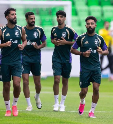 المنتخب السعودي يستأنف تدريباته استعدادًا لمواجهة منتخب الرأس الأخضر في كأس العالم