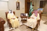 محافظ جدة يستقبل الرويلي ويهنئه بتعيينه مديرًا لفرع هيئة حقوق الإنسان بمنطقة مكة المكرمة