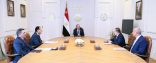 السيسي – يجتمع مع مدبولي و حسن