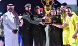 الفريق سليمان اليحيى يتوج فريق معهد الجوازات بالمركز الأول في بطولة الجوازات الثانية لكرة القدم