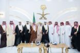 أسرة الشاعر تزف العريسين يوسف وعبدالمجيد