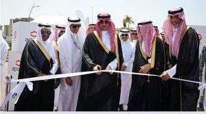 محافظ مدينة جدة يُدشِّن خدمة التاكسي البحري الفاخر