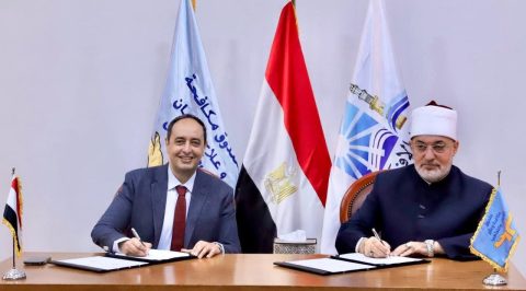 مفتي الجمهورية ومدير صندوق مكافحة الإدمان يوقعان بروتوكول تعاون لتعزيز الجهود في مواجهة تعاطي المواد المخدرة