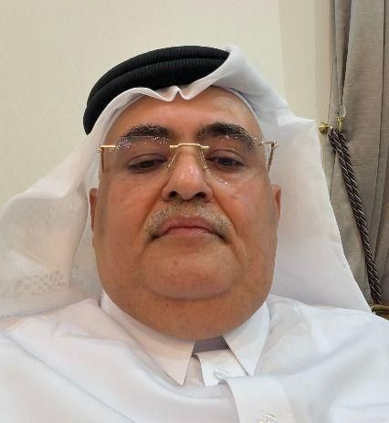 خبير عالمي: الذهب يطيح بالسندات الأمريكية والمماطلة السياسية تكبح صعوده مؤقتاً
