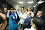 محافظ كفرالشيخ بجمهورية مصر العربية يطمئن على الأشقاء الفلسطينيين بمستشفى بيلا المركزي .. موجهًا برعايتهم