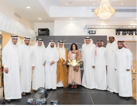 بحضور نخبة من الرياضيين تكريم بطلة المملكة في الملاكمة – ريناد جمال