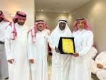 بحضور رئيس الرابطة ونائبه ووجهاء الوسط الرياضي … إدارة فريق الأجيال الرياضي تستقبل ” عبد ربه ” في واحة الأحساء