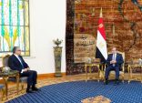 الرئيس عبد الفتاح السيسي – يستقبل الدكتور خالد العناني