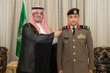 نائب أمير منطقة مكة يقلد اللواء الحازمي رتبته الجديدة