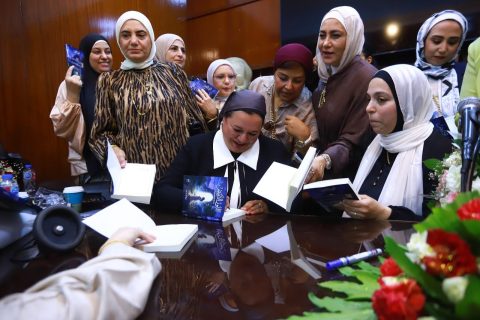 وسط حضور نخبوي مميز.. إتحاد كتاب مصر يشهد توقيع “النور الأبيض” للكاتبة – ريهام مدحت