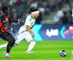 الأهلي يتعادل مع ضيفه الرياض ضمن منافسات الجولة السابعة من دوري المحترفين السعودي