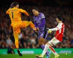 الدوري الإنجليزي : آرسنال يتفوق على ليفربول بثلاثية