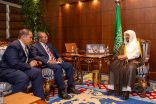 وزير الشؤون الإسلامية يستقبل سفير مملكة ماليزيا لدى المملكة