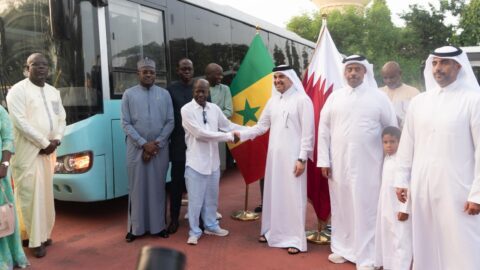  السفير القطري – دولة قطر تدعم استعدادات جمهورية السنغال لاستضافة دورة الألعاب الأولمبية للشباب داكار 2026 – حافلات ومعدات أمنية قطرية لدعم تنظيم أول حدث أولمبي تستضيفه أفريقيا