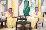 محافظ الطائف يستعرض مبادرة اغرسها باسمي وارعاها مع جمعية الطائف الخضراء