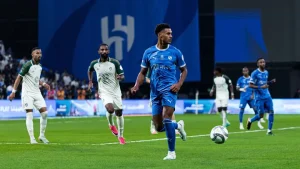 الهلال يتغلب على الأهلي 3 صفر