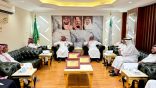 مدير تعليم الطائف يكرم طالبان من ذوي الإعاقة حققو مراكز متقدمة على مستوى المملكة