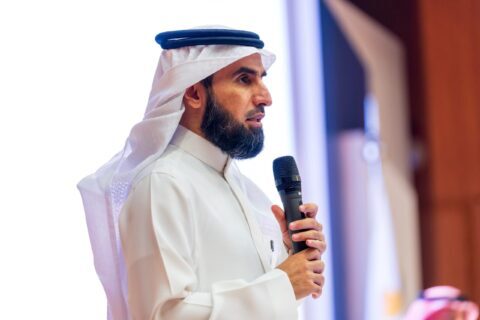 تحت عنوان: “قراراتنا المالية اليوم، تصنع حياتنا غداً” : “متمم” يشارك في إقامة لقاء توعوي بمركز الملك سلمان الاجتماعي