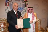 المنظمة العربية للسياحة تمنح وسام السياحة العربية من الدرجة الأولى لوزير الثقافة والسياحة والآثار بالعراق