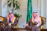 نائب أمير تبوك يكرّم الطلاب والطالبات الفائزين بجوائز” منافس” في مساراتها الخمسة