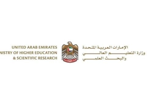 الإمارات: «الدراسة عن بعد» مؤقتاً من الثلاثاء إلى الجمعة المقبلة