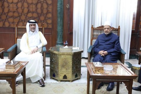 شيخ الأزهر يستقبل السفير القطري لبحث تعزيز التعاون العلمي والدعوي